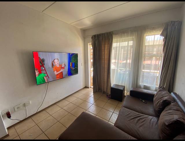 2 BEDROOM SECTIONAL TITLE FOR SALE IN COMET